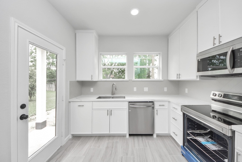 303 S Utah Street - Photo 15