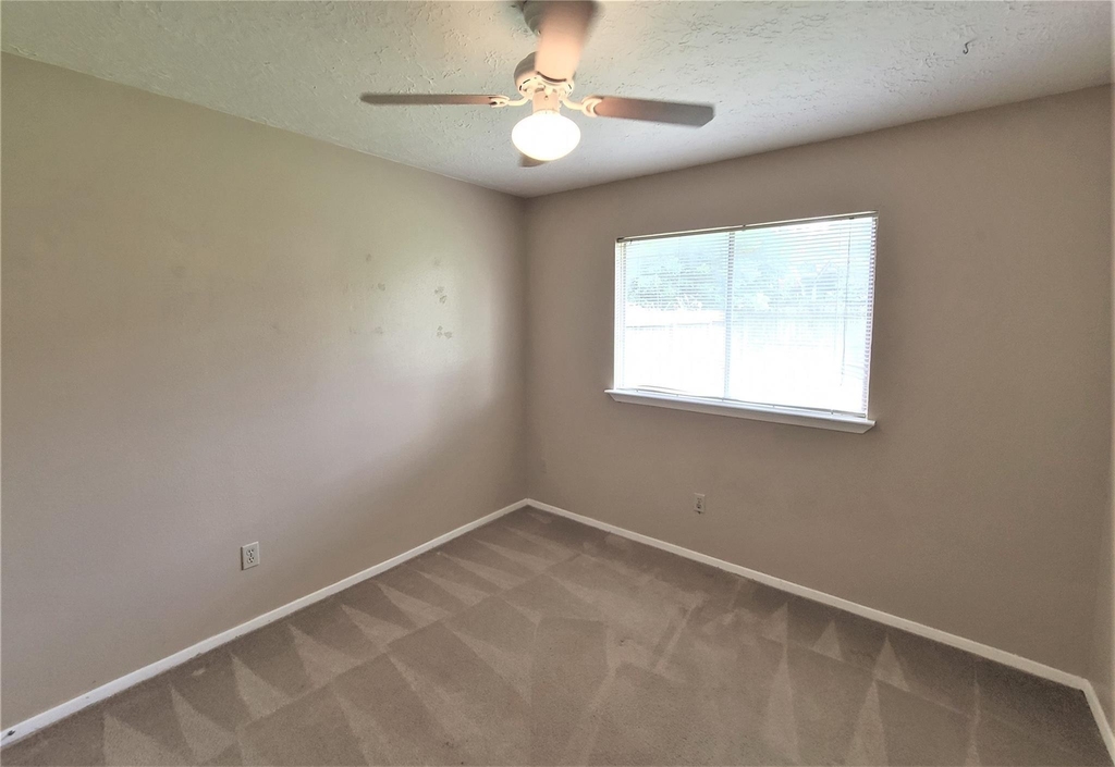 3010 Becket Street - Photo 6
