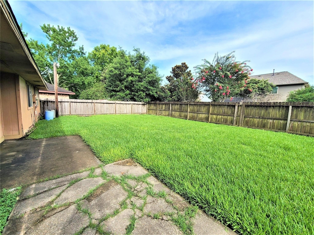 3010 Becket Street - Photo 10