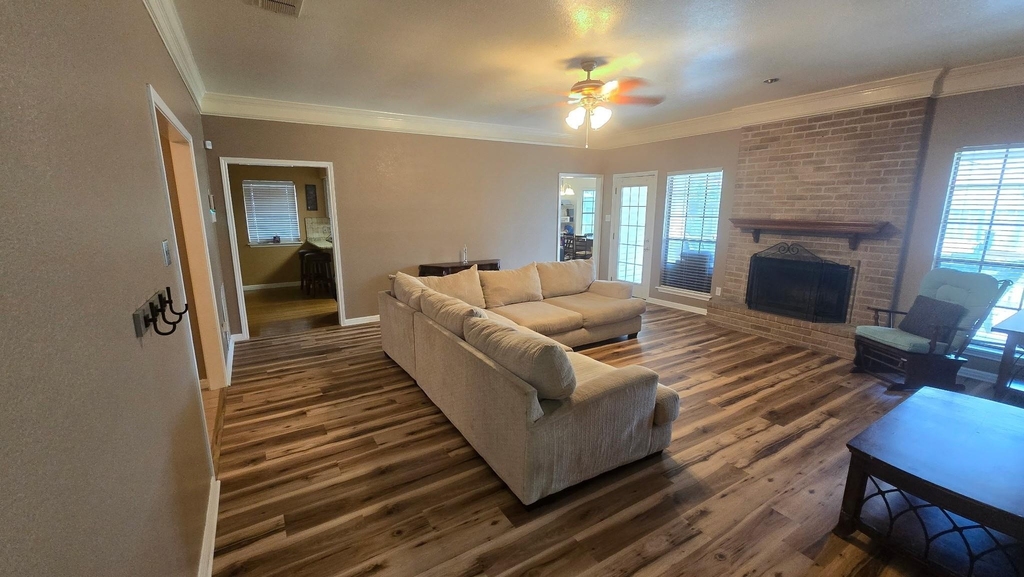 6314 Ramsgate Circle - Photo 2