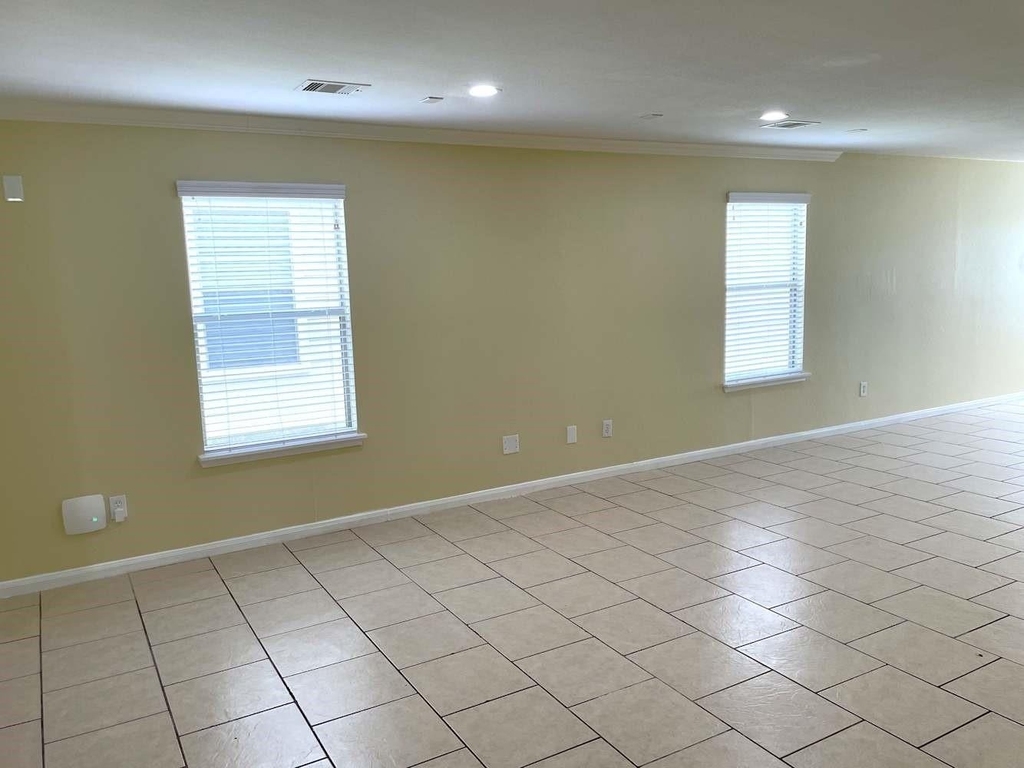 22114 Orchard Dale Drive - Photo 2