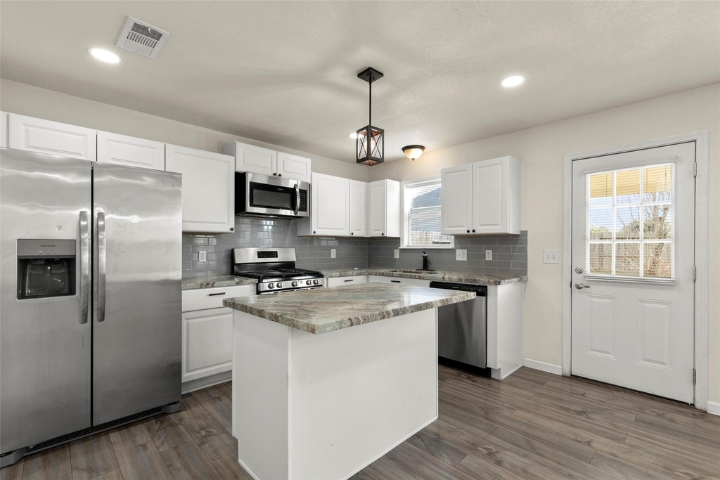 14106 Kinsbourne Lane - Photo 3