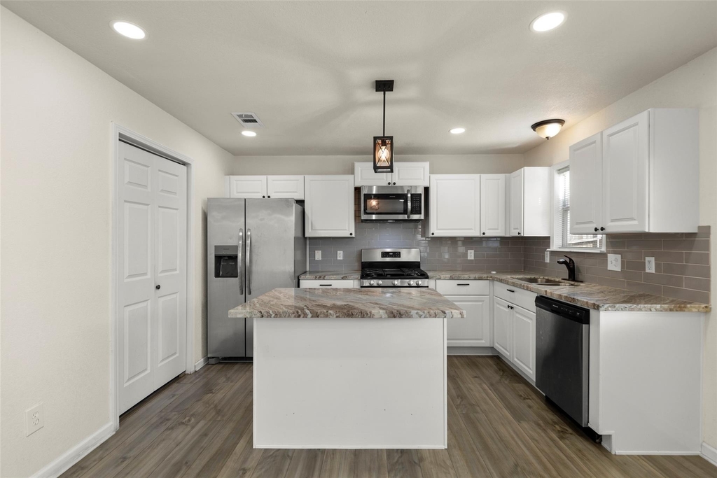 14106 Kinsbourne Lane - Photo 1