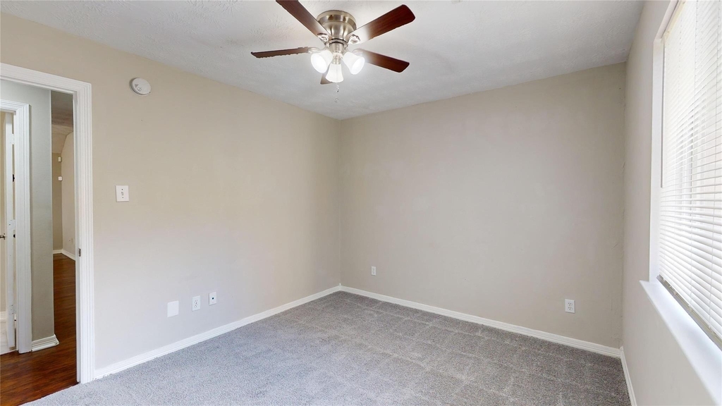 2415 Montana Blue Drive - Photo 10