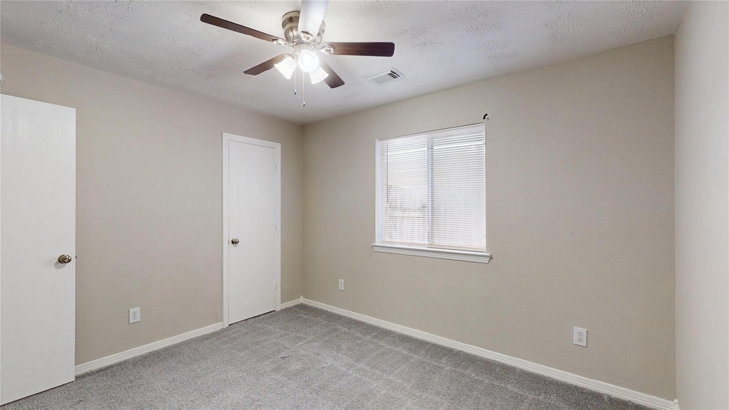 2415 Montana Blue Drive - Photo 13