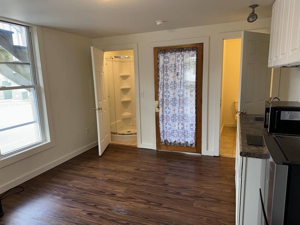 23 Main - Photo 2