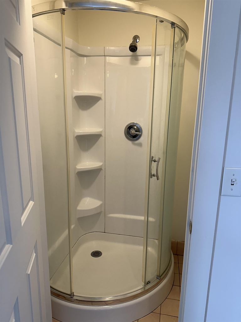 23 Main - Photo 6