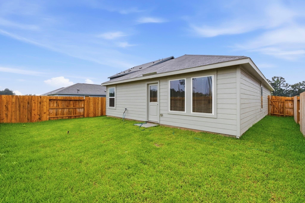 18716 Loom Dr - Photo 27