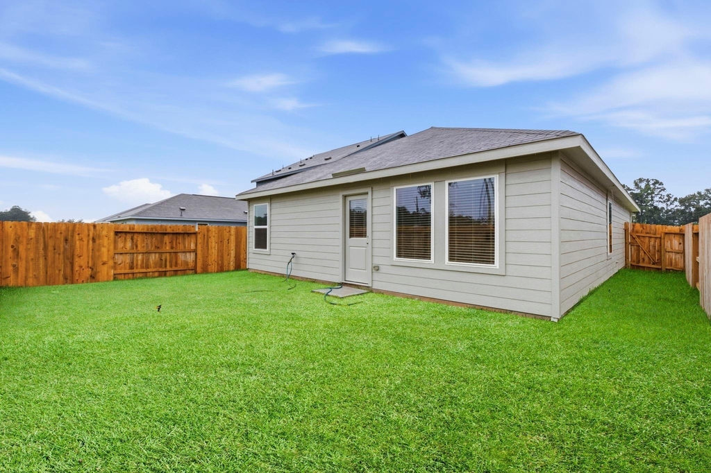 18716 Loom Dr - Photo 24