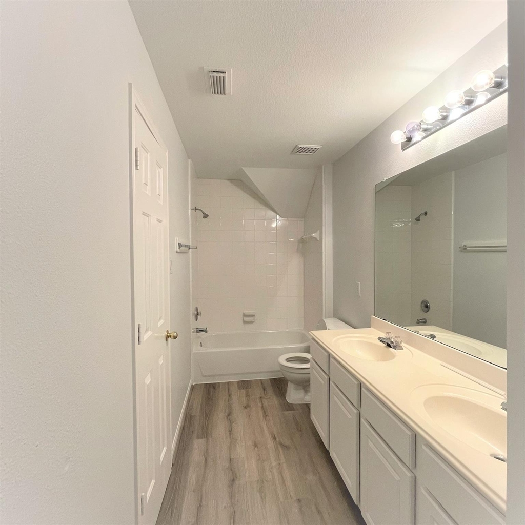 1322 Town Moor Court - Photo 19