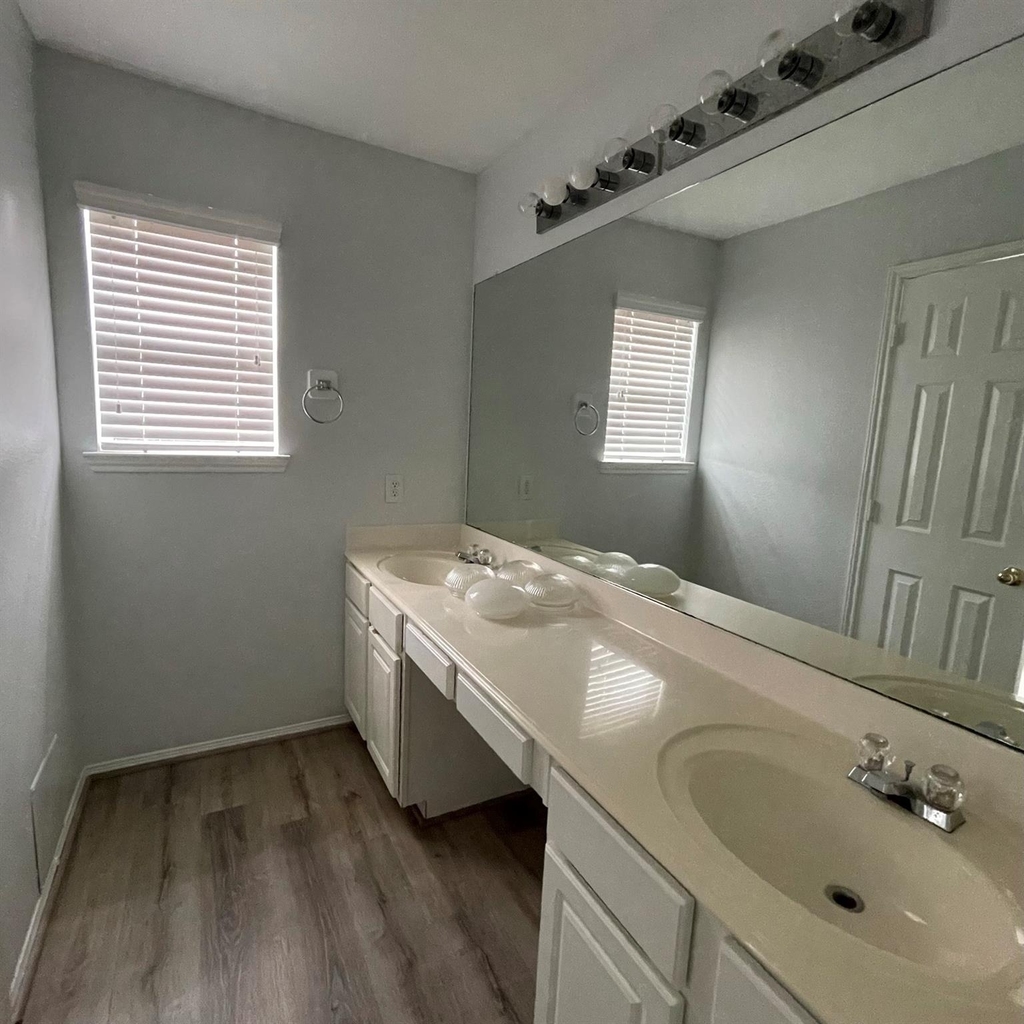 1322 Town Moor Court - Photo 22