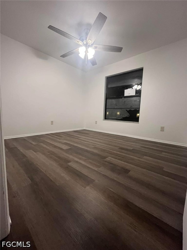 159 Se Santa Barbara Place - Photo 6