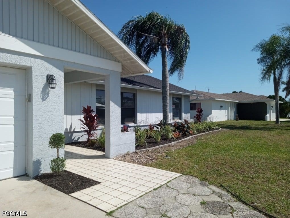 159 Se Santa Barbara Place - Photo 15