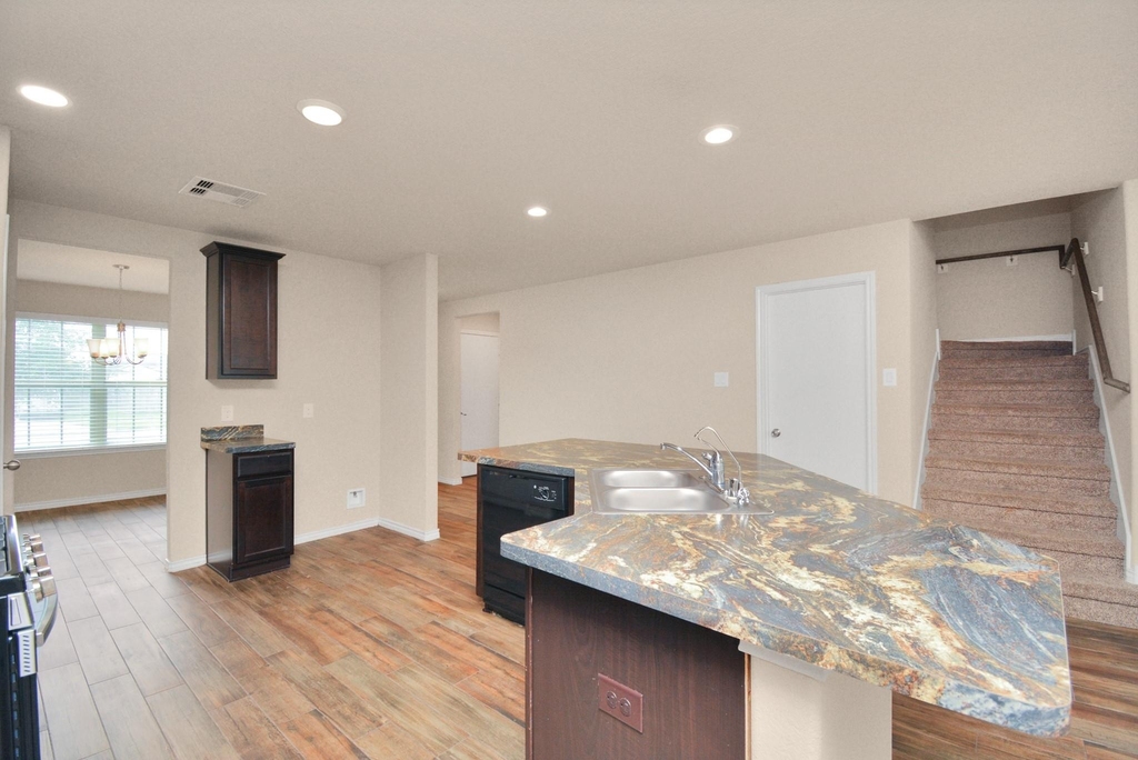 3210 Aldridge Drive - Photo 12