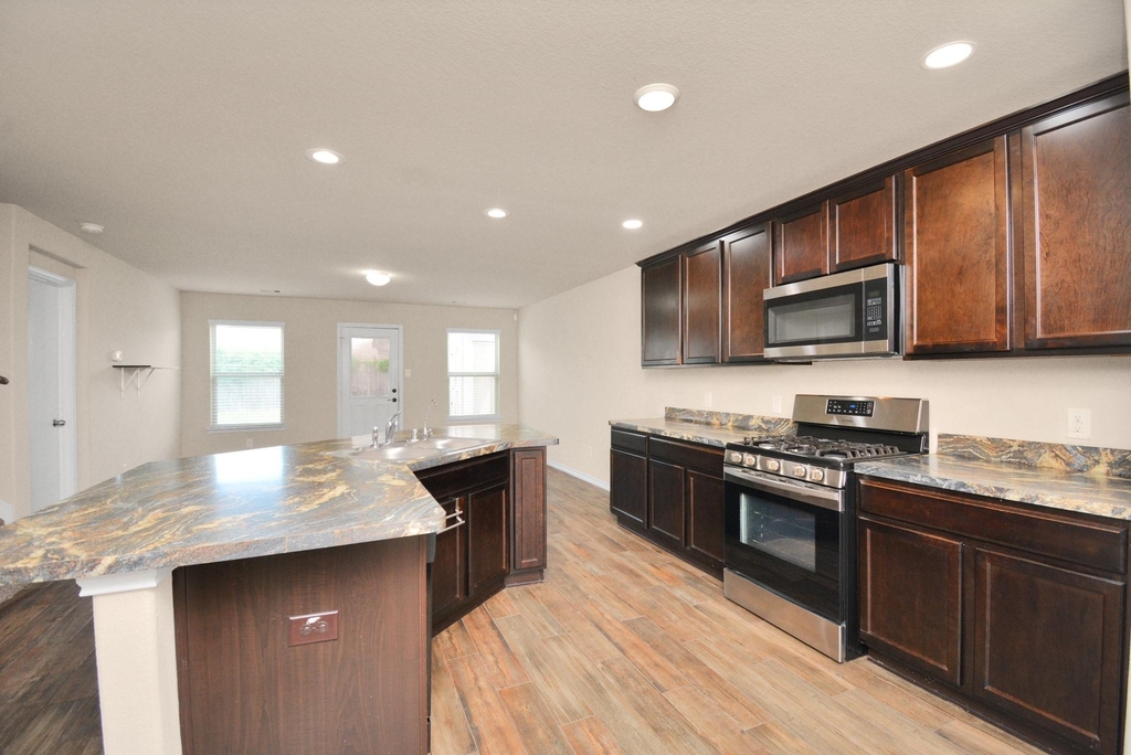 3210 Aldridge Drive - Photo 14
