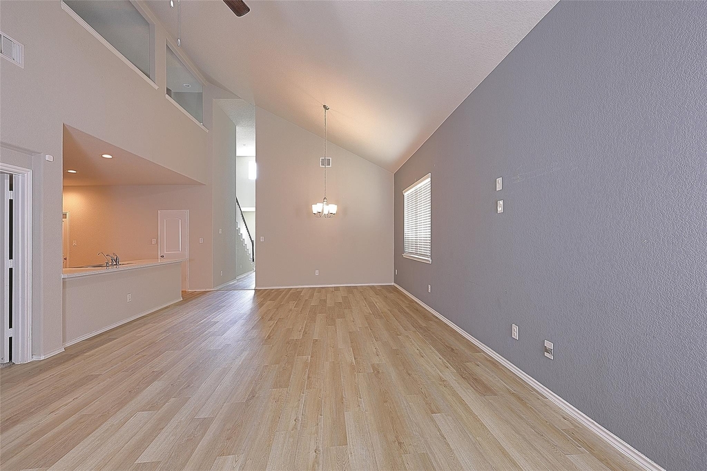 5542 Redwood Summit Lane - Photo 8