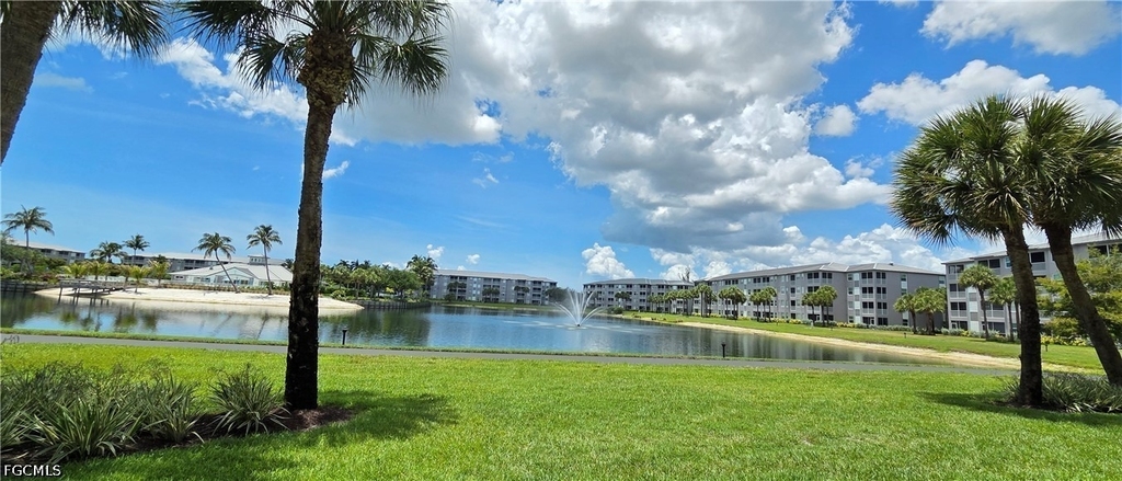 16635 Lake Circle Drive - Photo 21