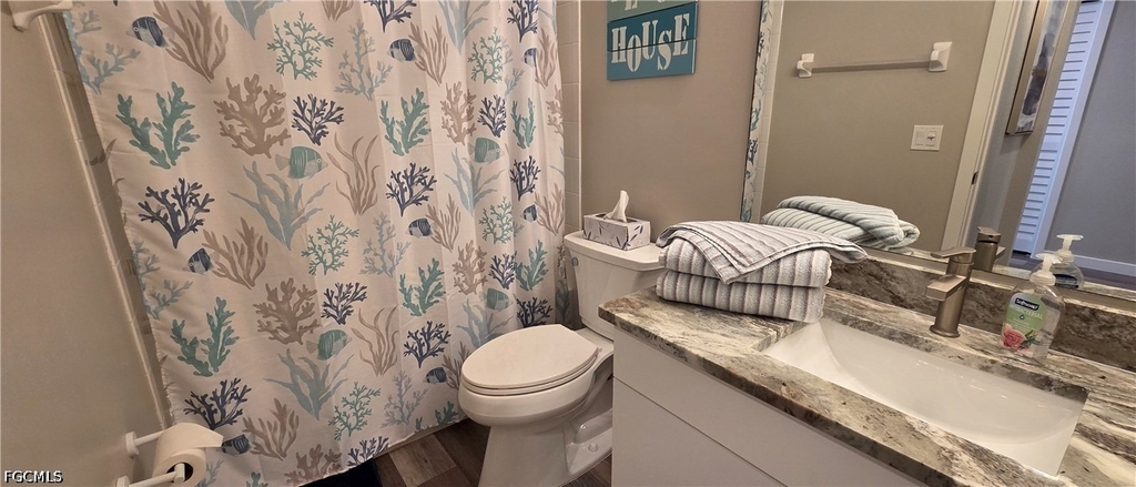 16635 Lake Circle Drive - Photo 10