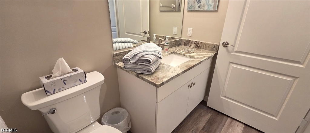 16635 Lake Circle Drive - Photo 11