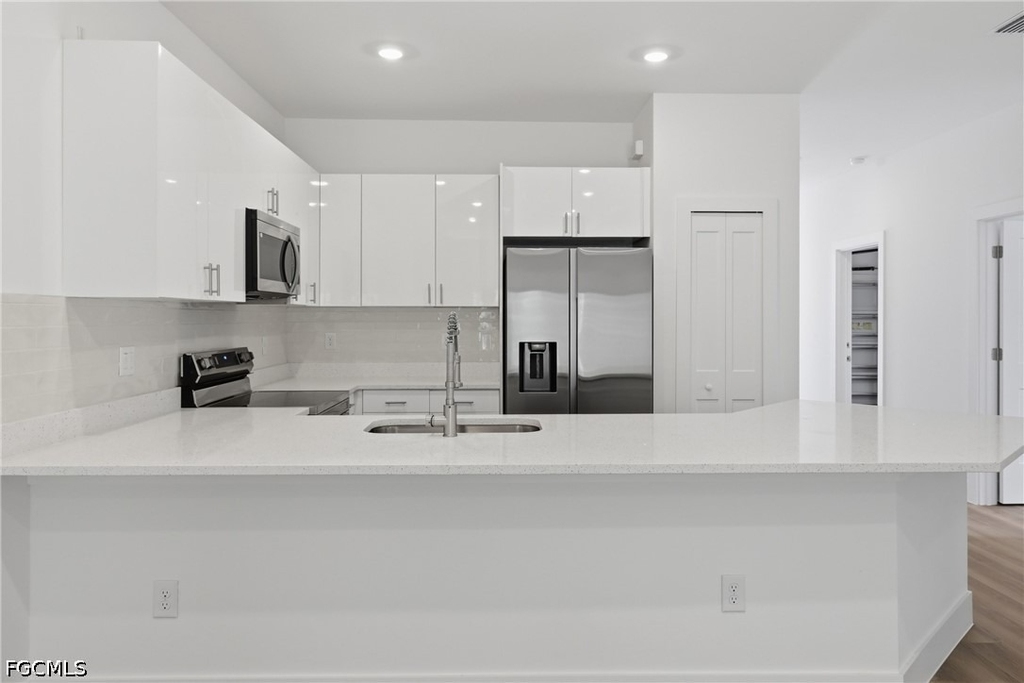 4710 27th Street Sw - Photo 9
