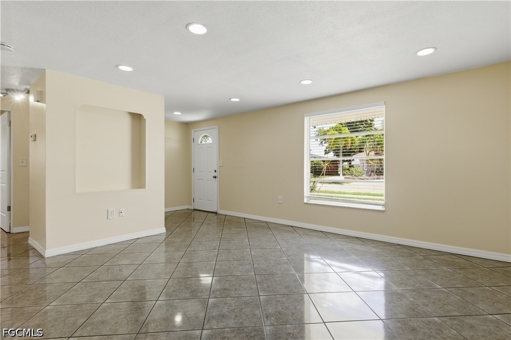 4425 N Canal Circle - Photo 1