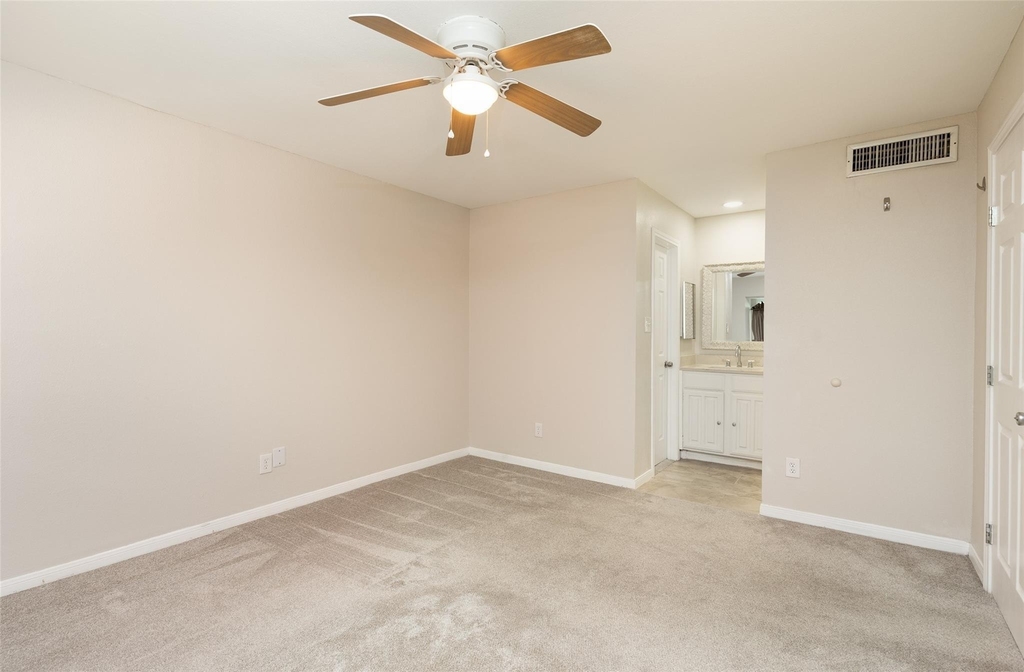 16120 Stuebner Airline Road - Photo 16