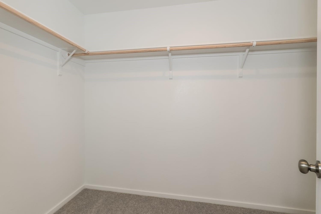 15215 Abella Drive - Photo 10