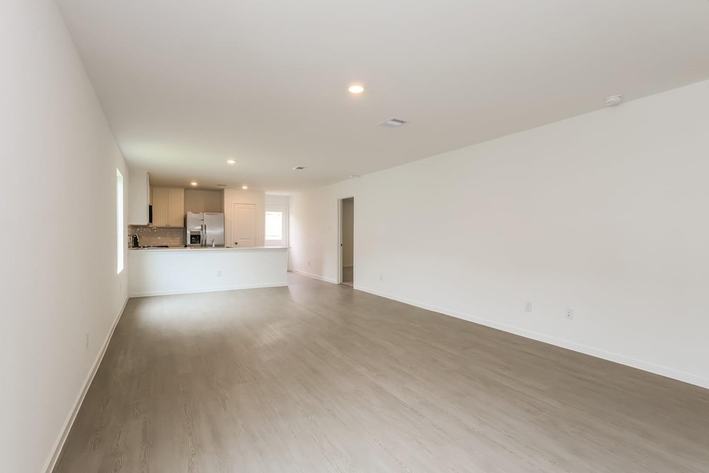 15215 Abella Drive - Photo 2
