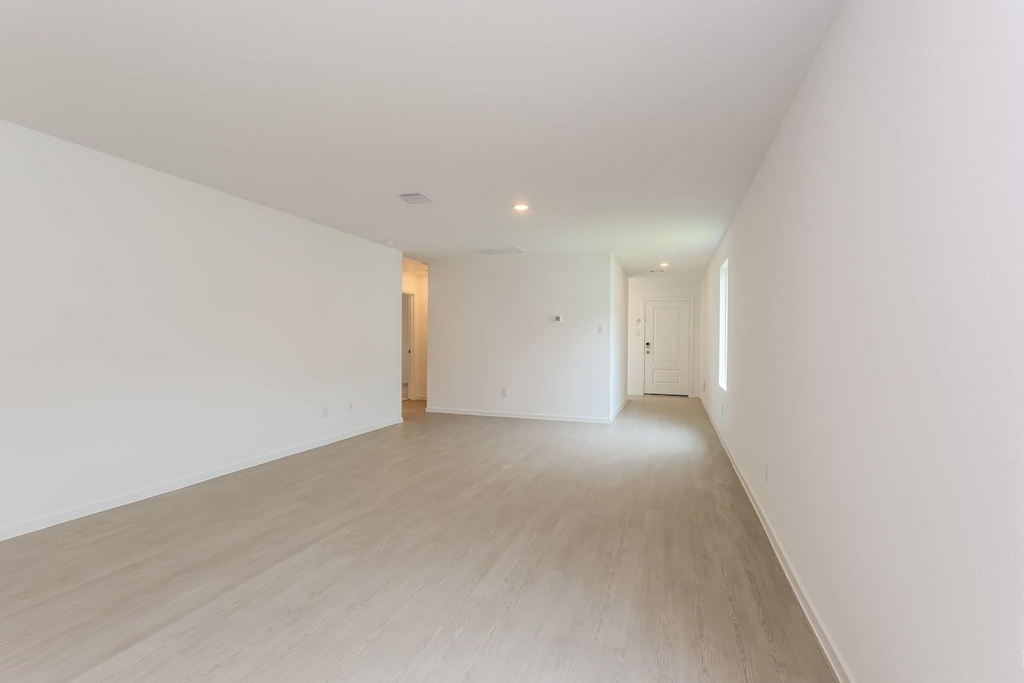 15215 Abella Drive - Photo 4