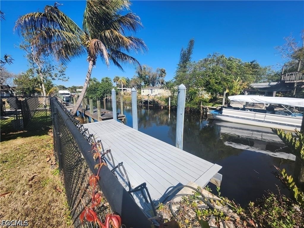 2248 Marina Park Drive - Photo 10