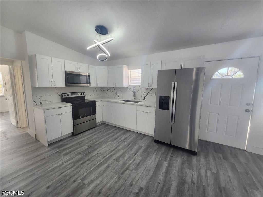 2248 Marina Park Drive - Photo 2