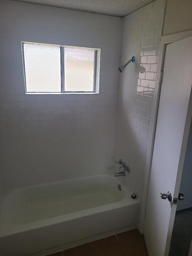 12823 Glenhollow Drive - Photo 5