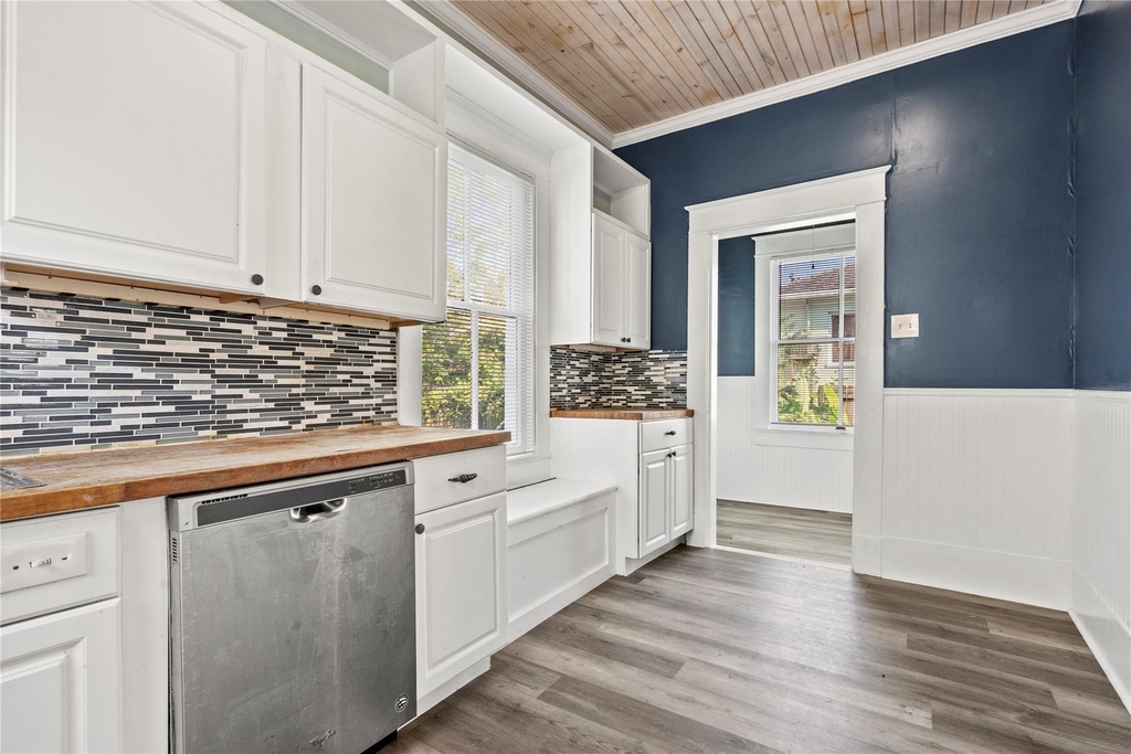 1014 31st Street - Photo 11