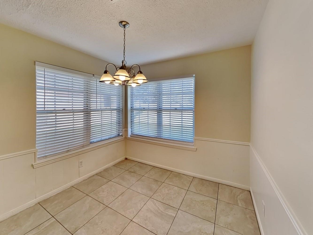 105 Saint Andrews Drive - Photo 9
