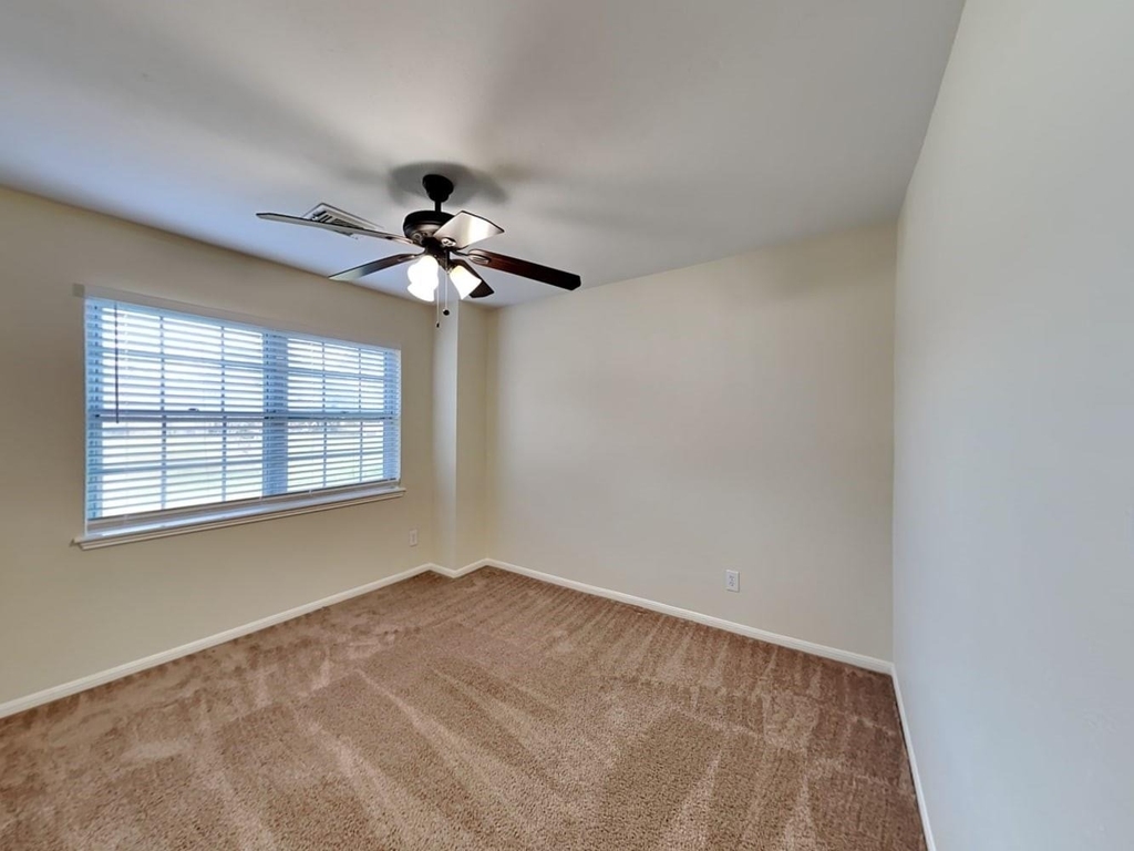 105 Saint Andrews Drive - Photo 14