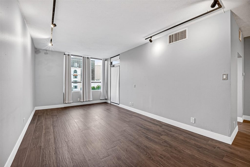 5150 Hidalgo Street - Photo 24