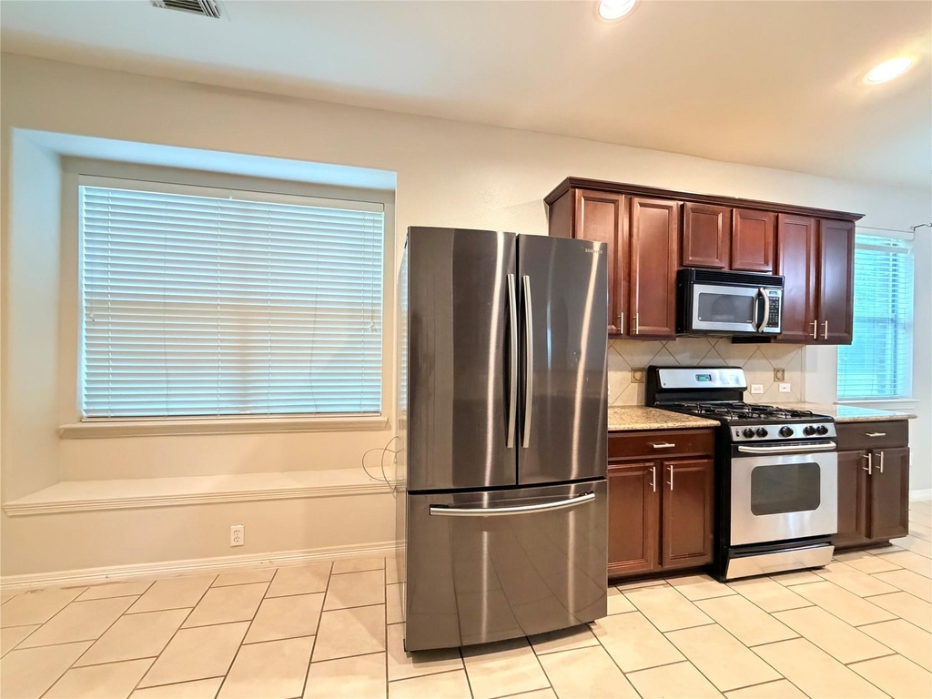 211 Briar Trace Lane - Photo 8