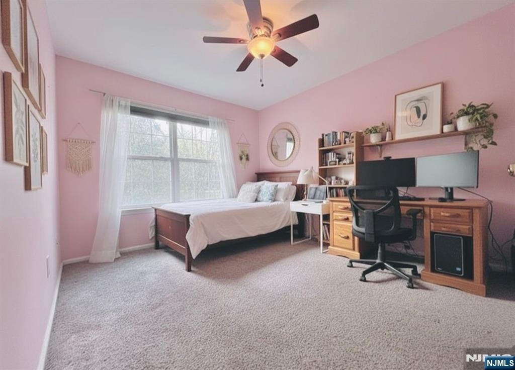363 Catskill - Photo 1