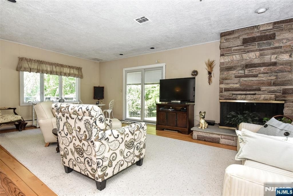 17 Grandview - Photo 13