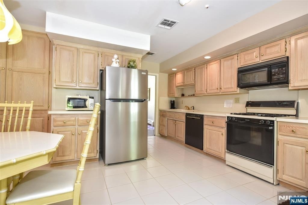 17 Grandview - Photo 30