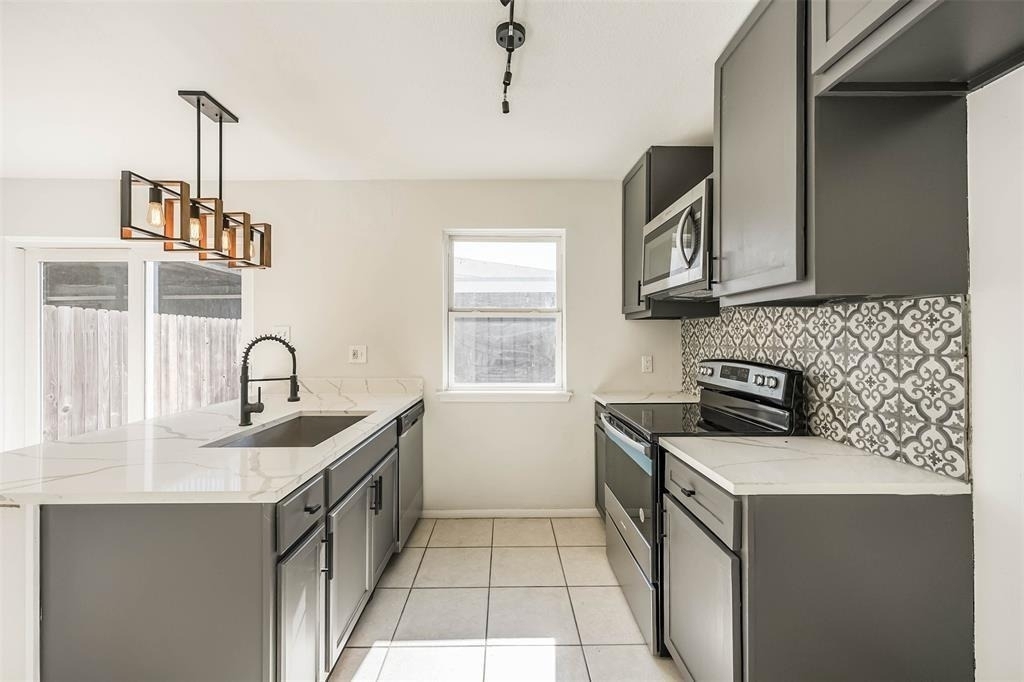 37 San Jacinto Drive - Photo 7