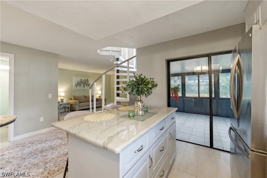 16001 Amberwood Lake Court - Photo 9