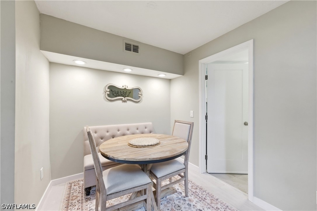 16001 Amberwood Lake Court - Photo 6