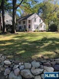 6 Standish - Photo 4