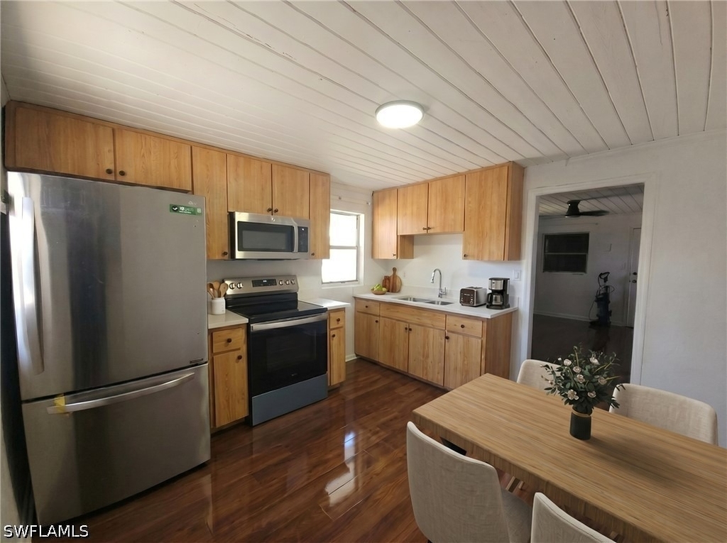 2657 Lafayette Street - Photo 10