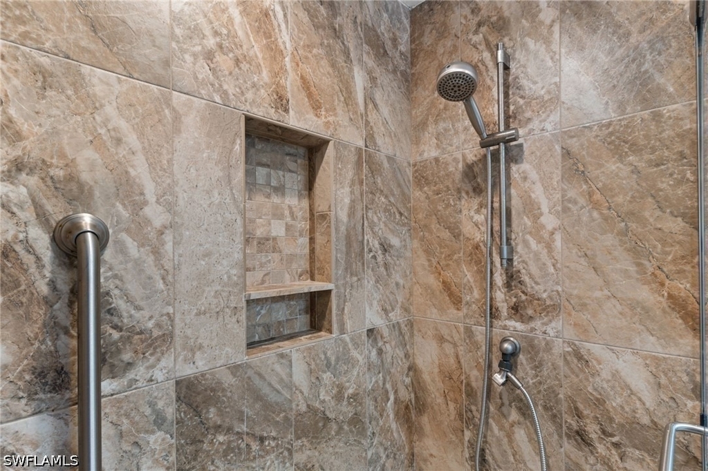 324 Waterleaf Court - Photo 16