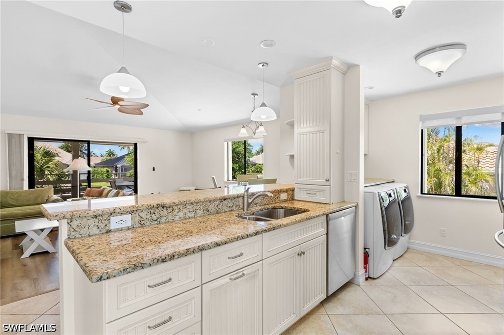 324 Waterleaf Court - Photo 5