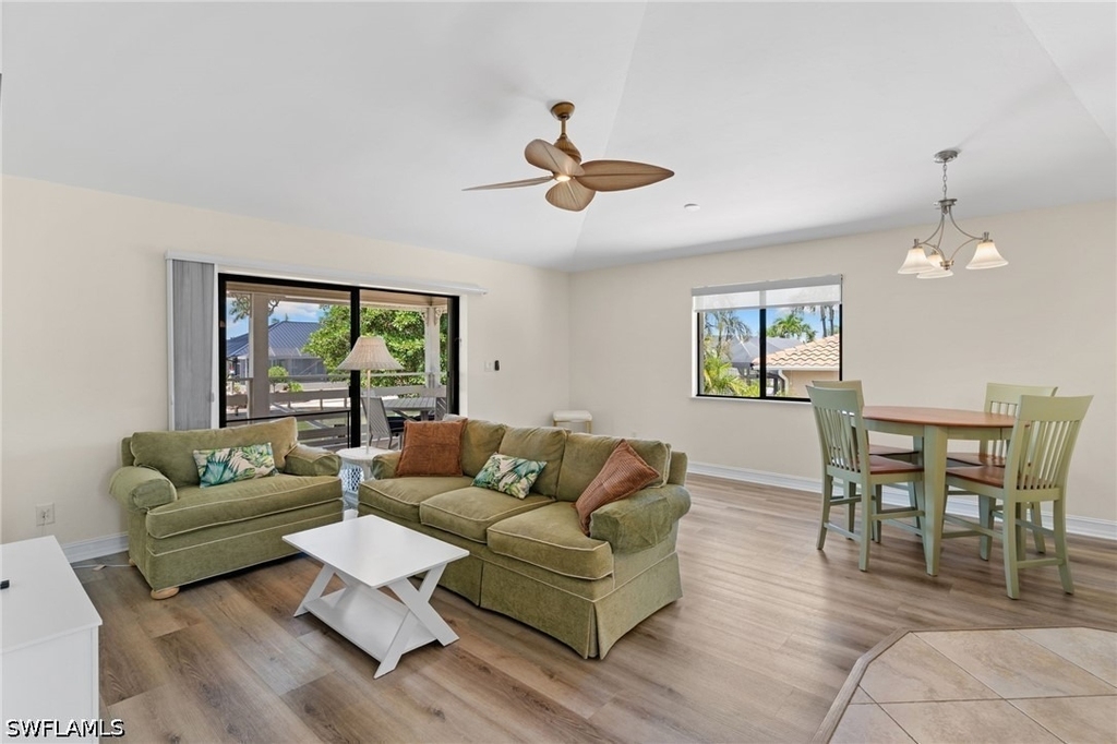 324 Waterleaf Court - Photo 8