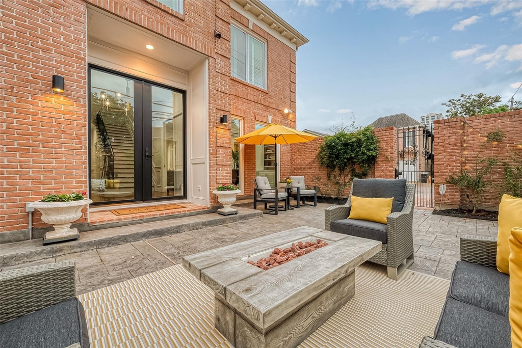 983 S Post Oak Lane - Photo 47