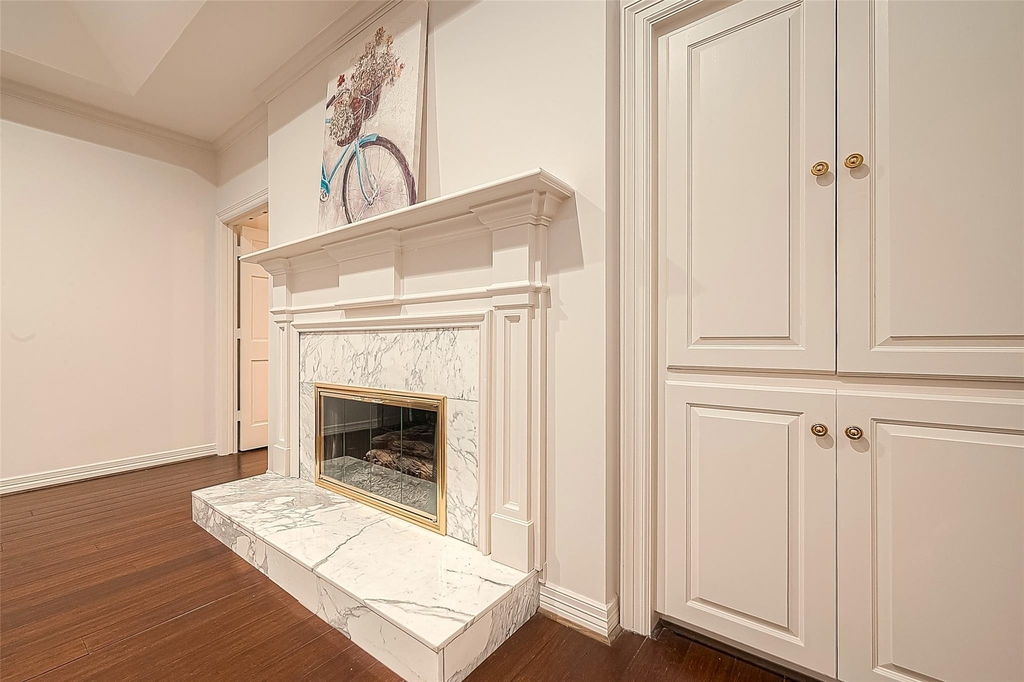 983 S Post Oak Lane - Photo 31